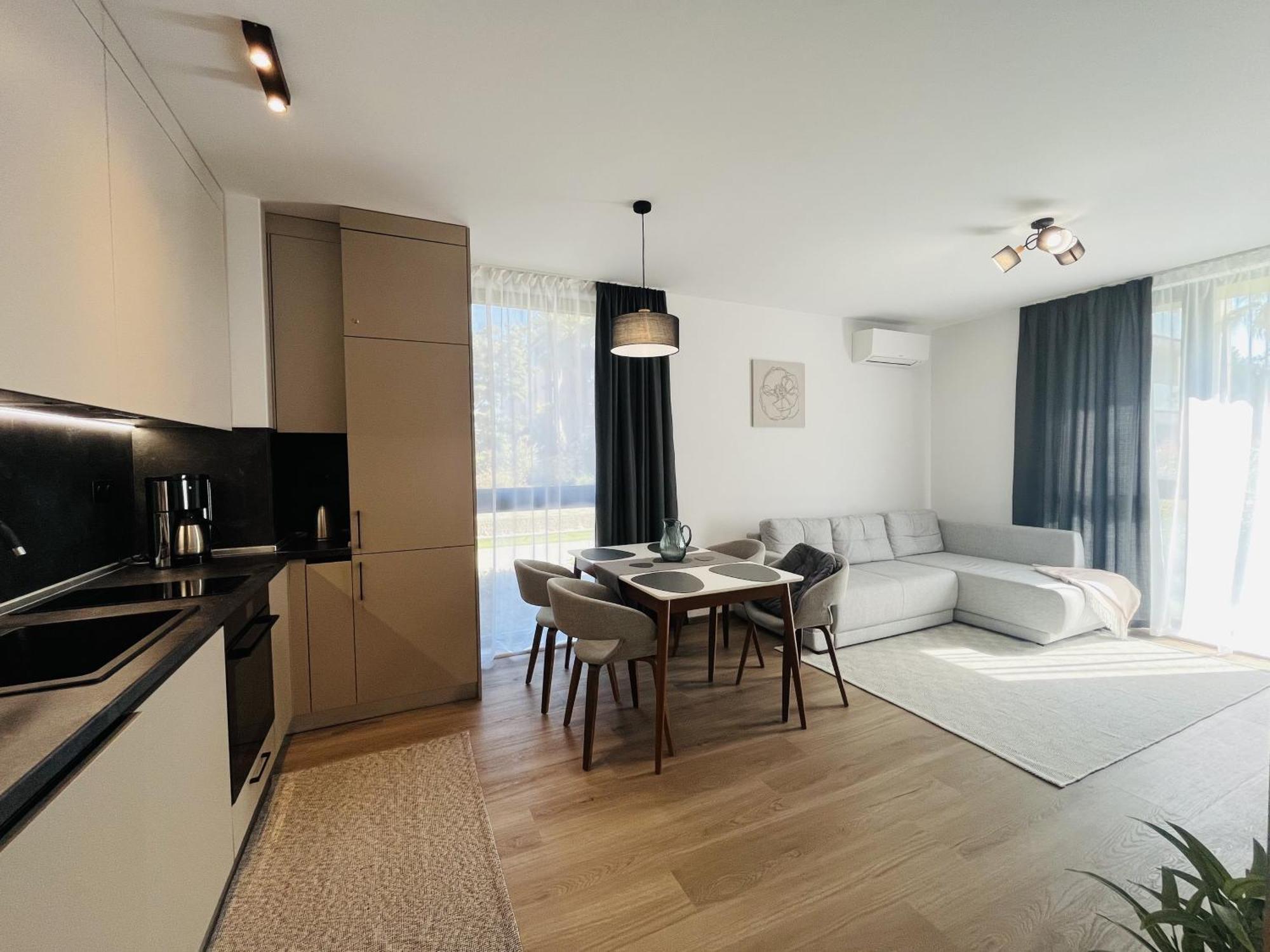 Apartment Exclusive St Constantine *
